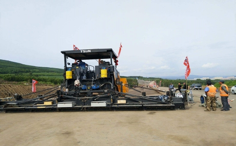 济南摊铺机租赁,济南路面摊铺施工